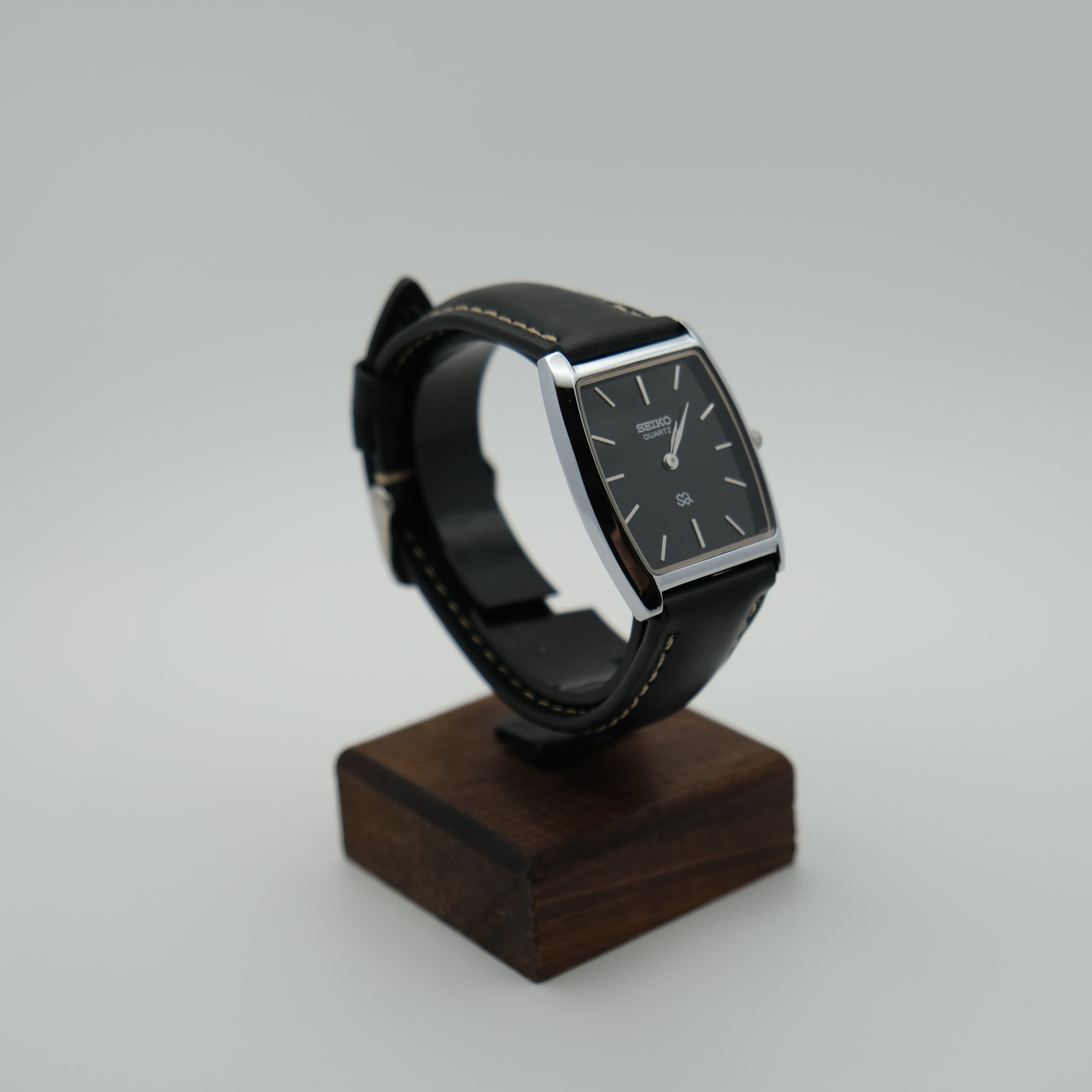 Seiko SQ Slim